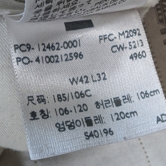 Levi’s Camo Cargo Pants W42 L32 | Foraging Dadcore Energy 🌿 Tactical But Chill - Picture 11 of 11